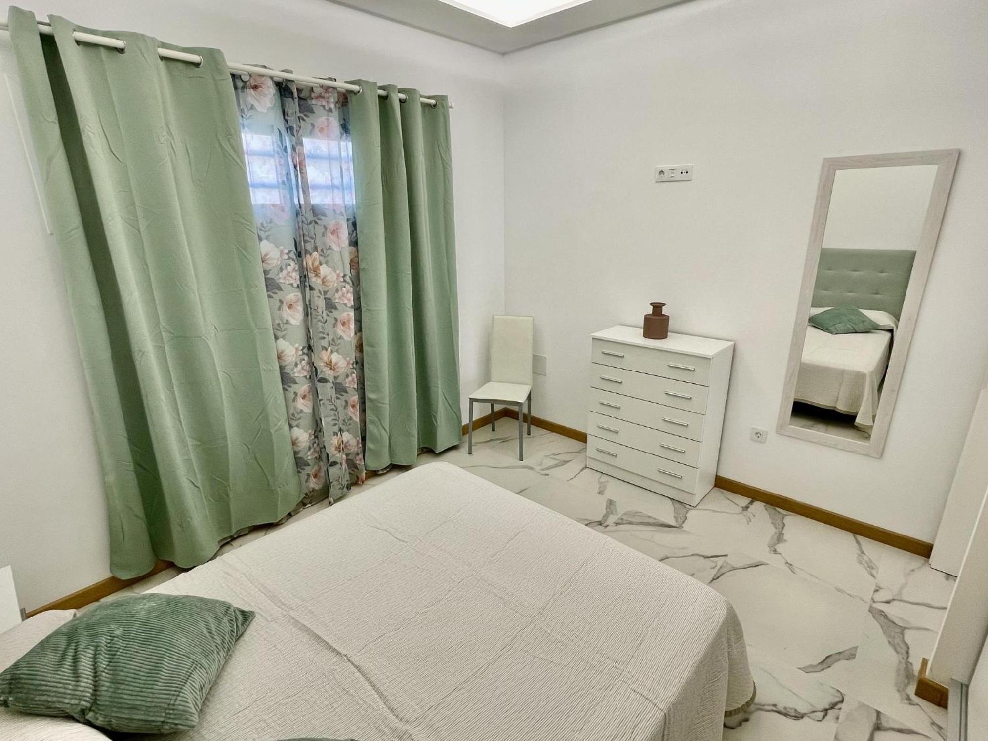 4 Island Village With Wi Fi And Pool